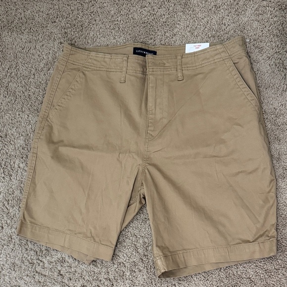 Lucky Brand Flat Front Shorts Hombre Talla 38 Color Caqui Advanced Stretch NWT - Picture 2 of 11